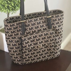 NEW w/o tags Michael kors jacquard tote
